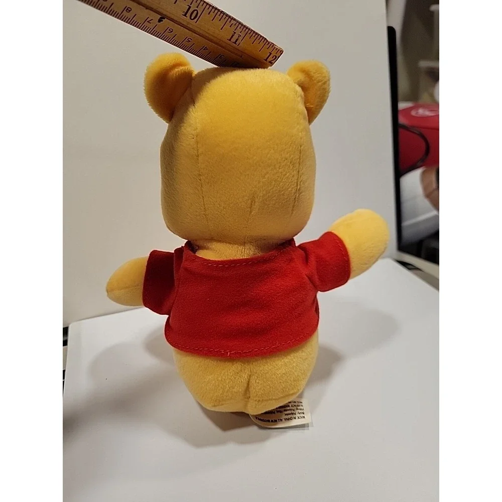Disney WINNIE THE POOH Plush 9